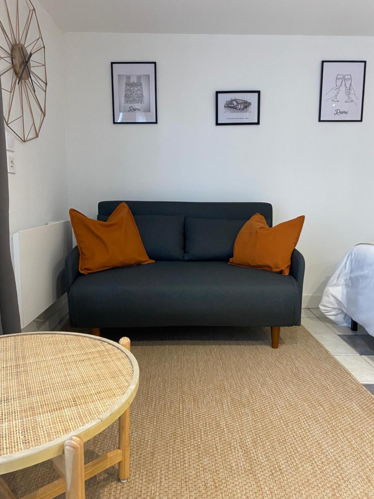 Appart Studio Rdc De Maison Avec Exterieur Proche Reims Tinqueux Dış mekan fotoğraf